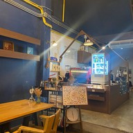 before thirtieth café