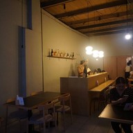 บรรยากาศ Very Nice Bar