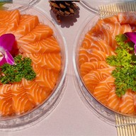 แซลมอนบาร์ & เดลิเวอรี่ เชียงใหม่ 1