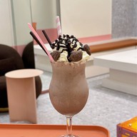 อุ้มส์ เกรท เครป สำนักงานแห่งใหญ่