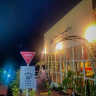 Panpai camping and cafe ปันปาย แคมป์ปิ้ง