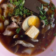 โจ๊กอัศวิน สาขาน้ำล้อม