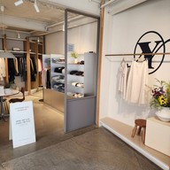 บรรยากาศ Lowide Coffee Bakery