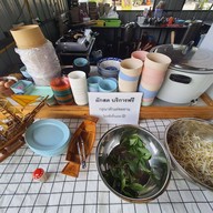 เรือเอก (เตี๋ยวเรือ&ข้าวกระเพรา) เรือเอก (เตี๋ยวเรือ&ข้าวกระเพรา)