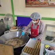 บรรยากาศ ยายเป็ดข้าวเม่าทอด