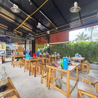 บรรยากาศ เรือเอก (เตี๋ยวเรือ&ข้าวกระเพรา) เรือเอก (เตี๋ยวเรือ&ข้าวกระเพรา)