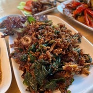 ครัวข้าวเหนียว (อาหารอีสาน)