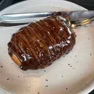 Yua Cafe & Things ยัวร์ คาเฟ่ แอนด์ ติงส์