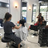 Viral Hair Studio