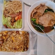 ราดหน้าอากง