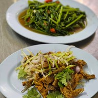 ยศข้าวต้ม สาขา 4 เทพารักษ์ อยู่หลังสถานีตำรวจสำโรงเหนือ