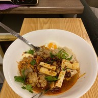 ก๋วยจั๊บญวน กะเพรา T&T 1