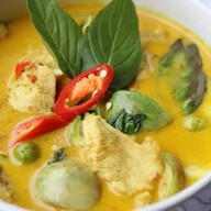 ข้าวแกงปฐมขนมจีน