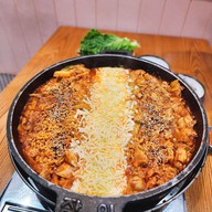 เมนูของร้าน Premium Jangin Dakgalbi Hongdae