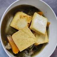 ยศข้าวต้ม สาขา 4 เทพารักษ์ อยู่หลังสถานีตำรวจสำโรงเหนือ