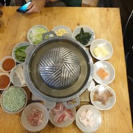 เมนูของร้าน เลิฟเวอร์ หมูกะทะ อร่อย 10 บาท