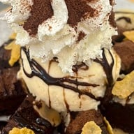 บ้านนม คาเฟ่ สันติธรรม