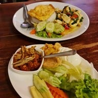 โกปี้เตี่ยม บาย วิไล - Kopitiam by Wilai