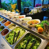 Macaw Cafe & Bar