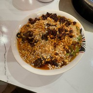 จินหงส์หม่าล่า หาดจอมเทียน