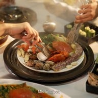 บรรยากาศ เอ็มบี ออลล์ ซีฟู้ด ภูเก็ต