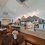 Royal Project Tea House & Coffee