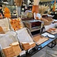 โรงแรมพูลแมนกรุงเทพแกรนด์สุขุมวิท