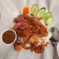 เมนูของร้าน หมูทอดในตำนาน ปตท พระราม2