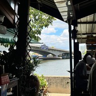 ก๋วยเตี๋ยวริมน้ำ@พระราม5