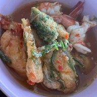 ชายหาดแก่งกระจาน