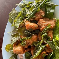 เมนูของร้าน ชายหาดแก่งกระจาน