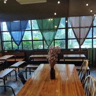 THE KEY CAFE AND BISTRO