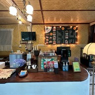 Somseemeekafe สมศรีมีกาแฟ