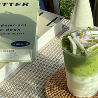 Our.story cafe กาแฟสด มะพร้าวปั่น สวนเสือศรีราชา