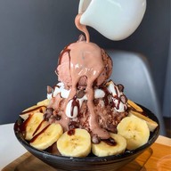 Ikigai Premium Gelato  Central siracha