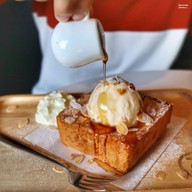 Ikigai Premium Gelato  Central siracha