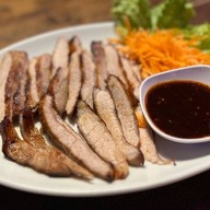 หลังบ้าน คูซีน ศรีสะเกษ