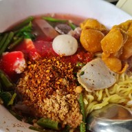 เย็นตาโฟศรีพิงค์ ช้างเผือก