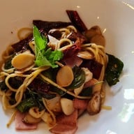 เมนูของร้าน Into the Woods Cafe