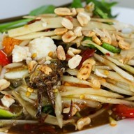 ร้านส้มตำ ครัวบ้านไม้