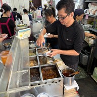 ข้าวหน้าหมูสับไต้หวันจิงฟง 金峰魯肉飯