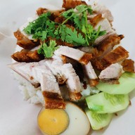 โจ๊กอัศวิน สาขาน้ำล้อม
