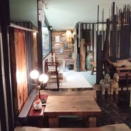 บรรยากาศ เดอ เบียร์ คาเฟ่