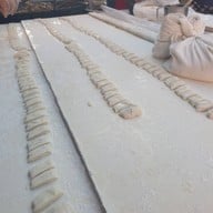 นิวธาราเพลส