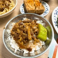 ข้าวหน้าหมูสับไต้หวันจิงฟง 金峰魯肉飯