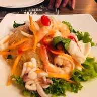 7th Street bar&bistro เมกา บางนา