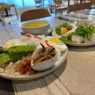 ครัวการบินไทย สนามบินภูเก็ต สนามบินภูเก็ต