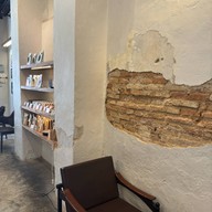 Dou Brew Coffee & Craft