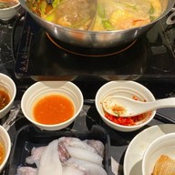 BBQ ห้องแถว & HOTPOT