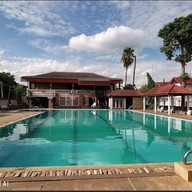 ชัยนาท รีสอร์ท Chainat Resort